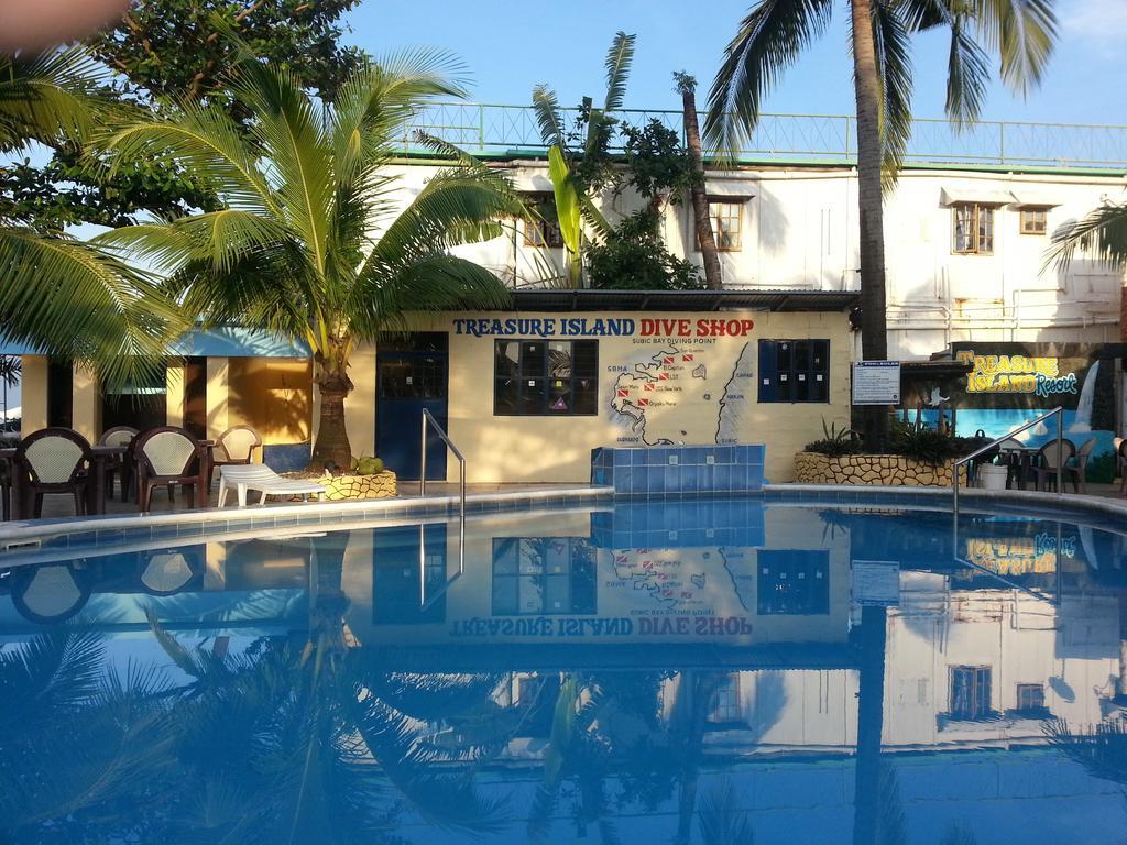 Treasure Island Resort Olongapo City Exteriör bild