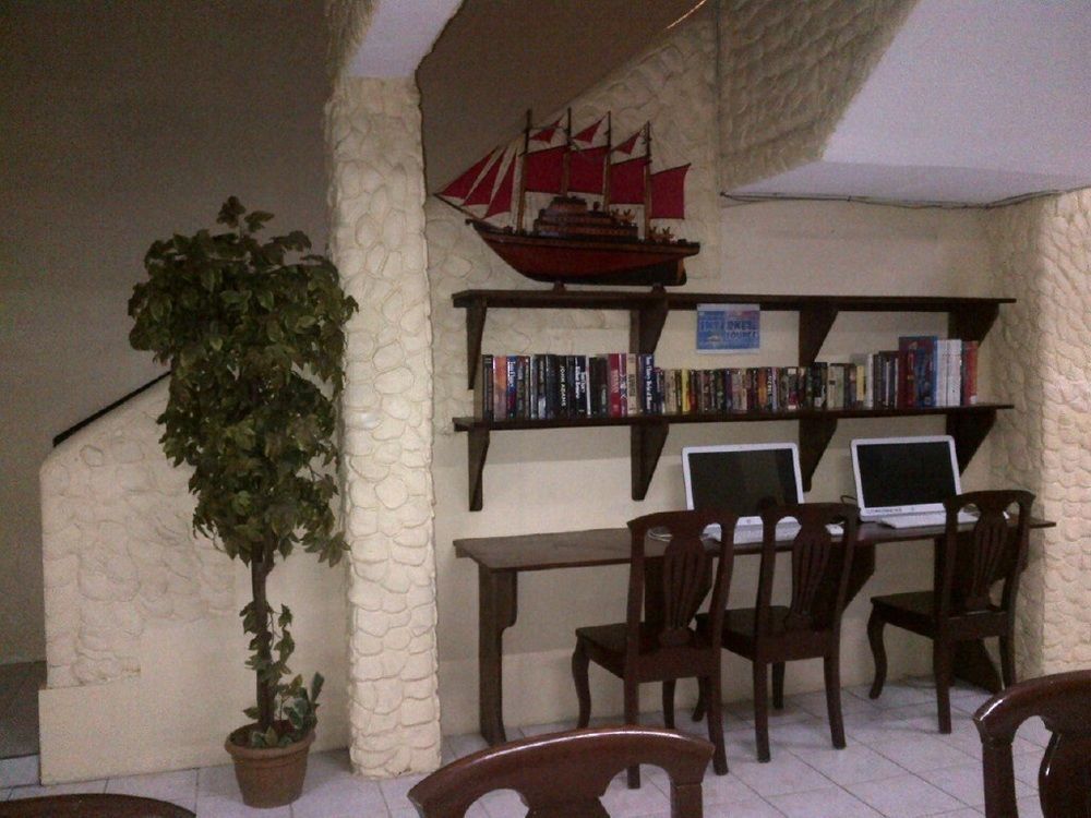 Treasure Island Resort Olongapo City Exteriör bild
