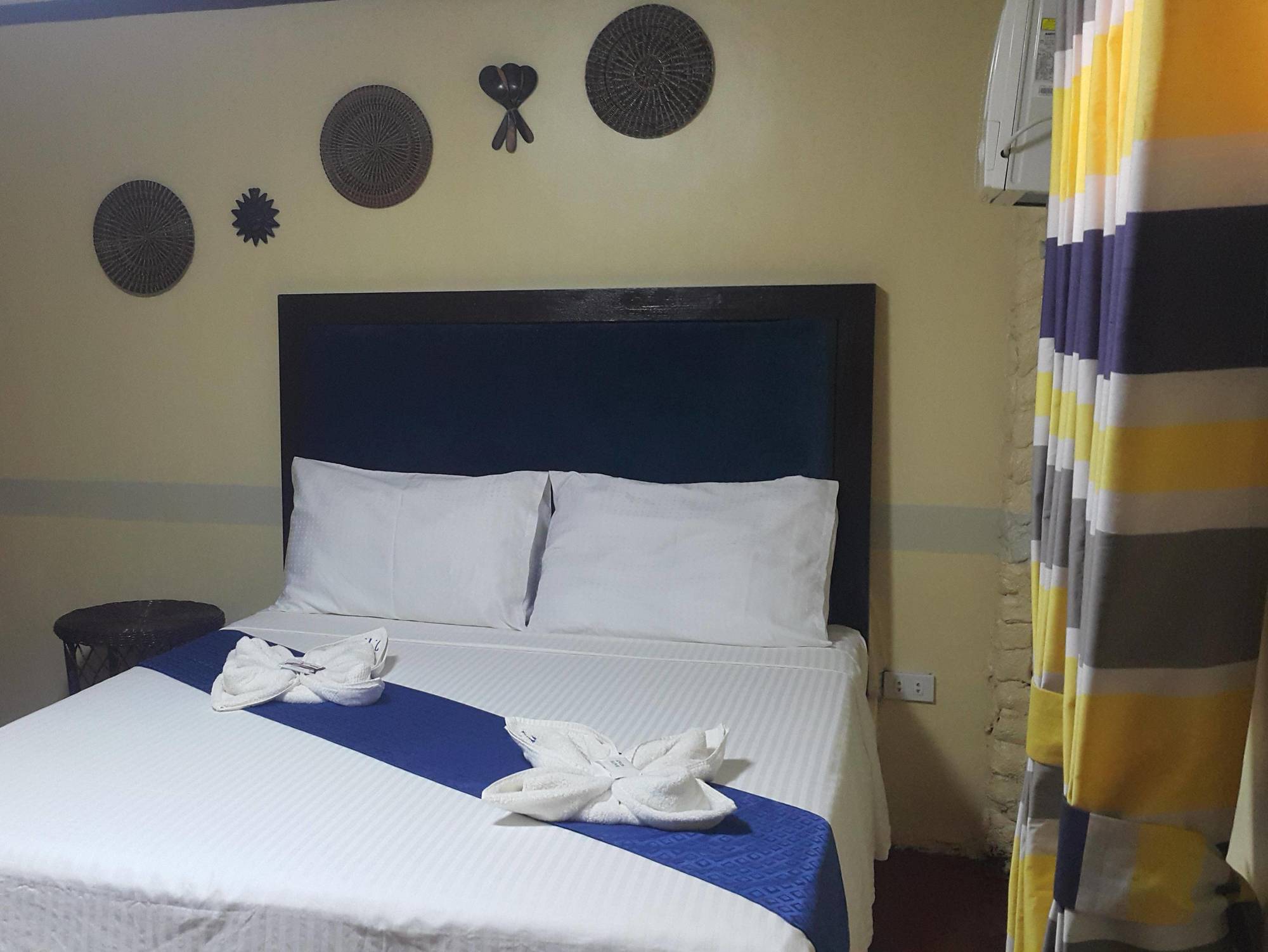 Treasure Island Resort Olongapo City Exteriör bild