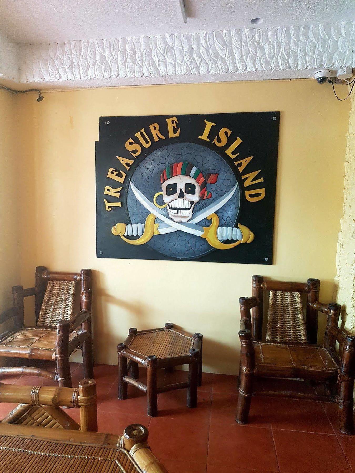 Treasure Island Resort Olongapo City Exteriör bild