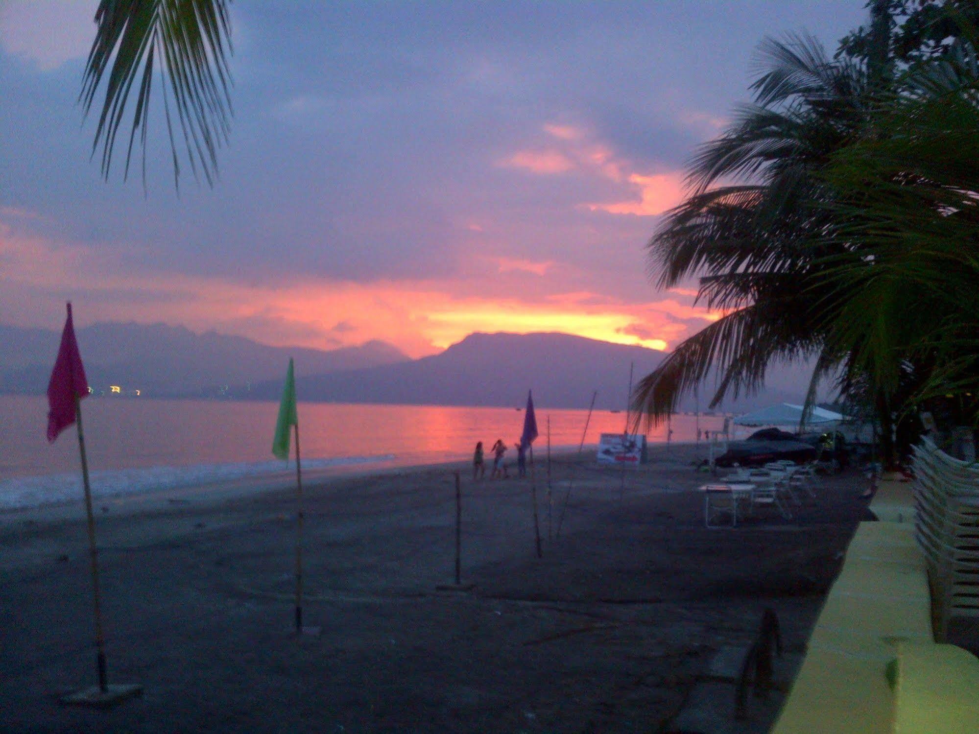 Treasure Island Resort Olongapo City Exteriör bild