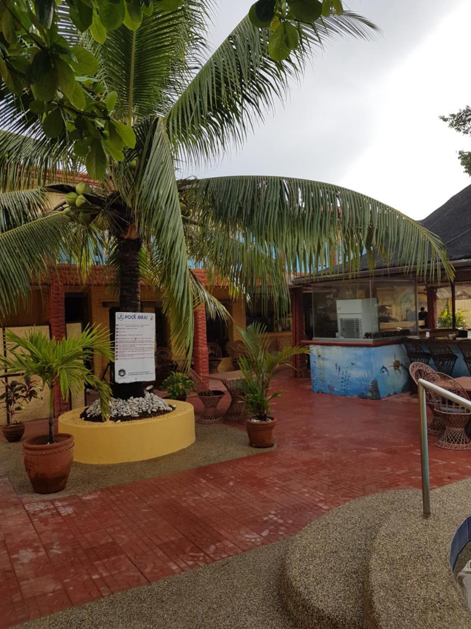 Treasure Island Resort Olongapo City Exteriör bild